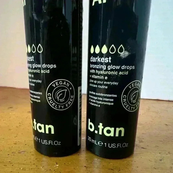 NEW get both bottles of B.Tab Tanned AF Darkest Bronzing Glow Drops - Picture 3 of 9